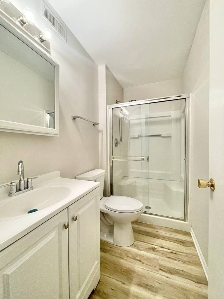 1950 Middlebury Drive - Photo 8