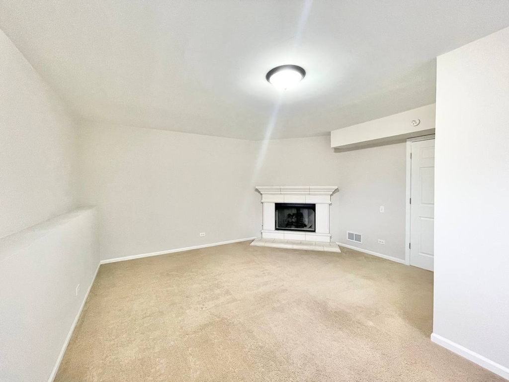 1950 Middlebury Drive - Photo 14