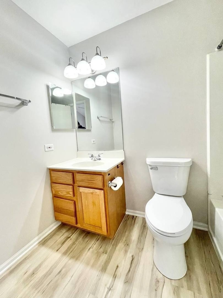 1950 Middlebury Drive - Photo 15