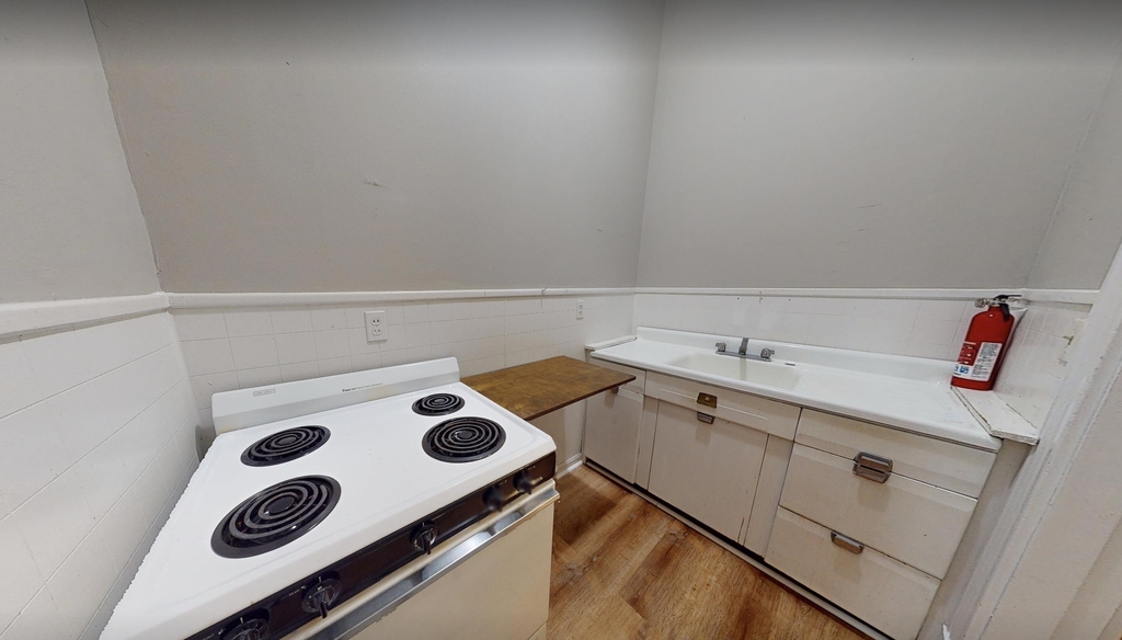 101 Main - Photo 1