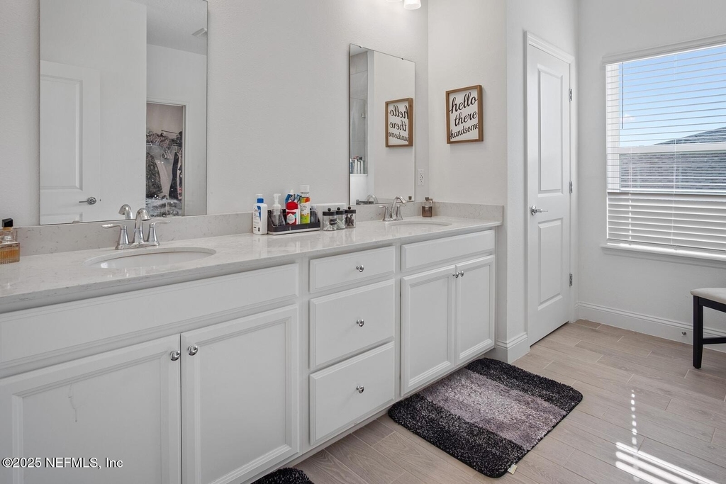 181 Oaklawn Court - Photo 15