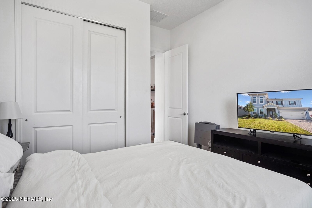 181 Oaklawn Court - Photo 10