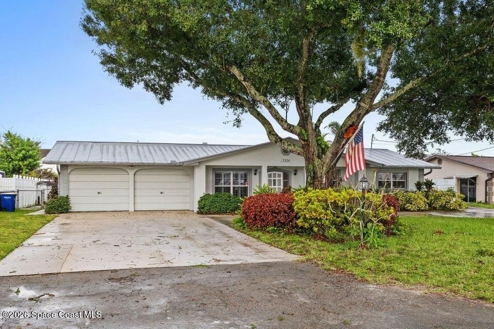3324 Sunrise Boulevard - Photo 0