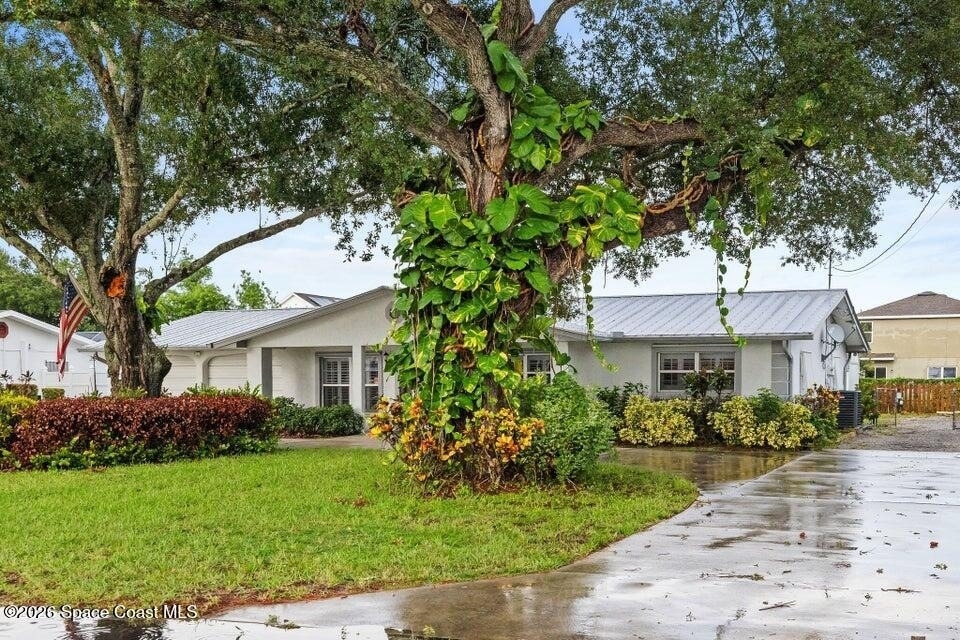 3324 Sunrise Boulevard - Photo 1