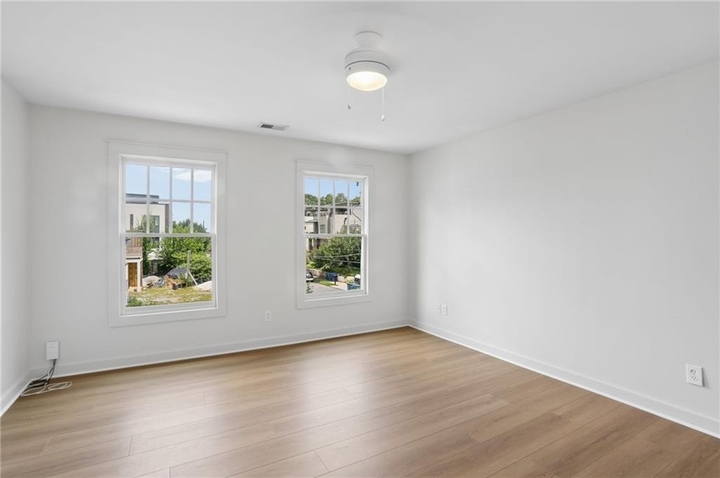 292 Fortune Street Ne - Photo 9