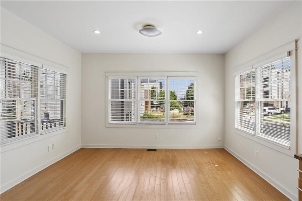 292 Fortune Street Ne - Photo 4