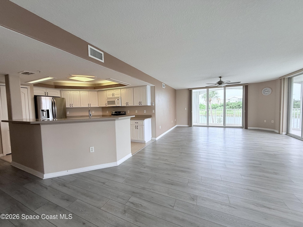 8903 Laguna Lane - Photo 14
