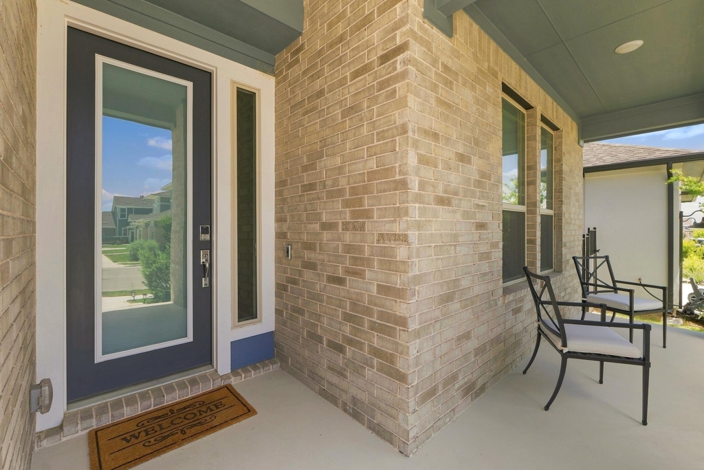 9608 Hamadryas Dr - Photo 1