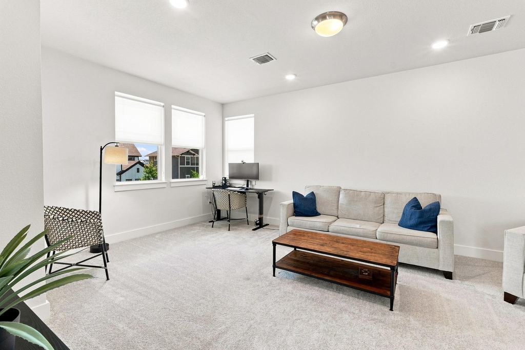9608 Hamadryas Dr - Photo 21