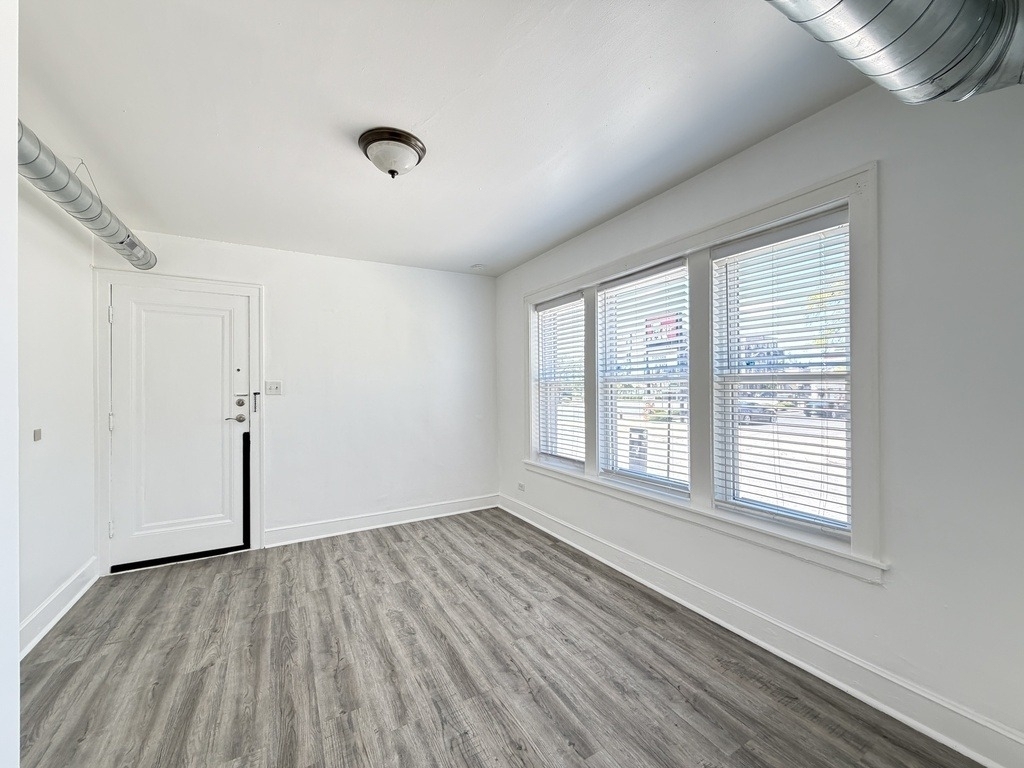 1605 N Mcvicker Street - Photo 9