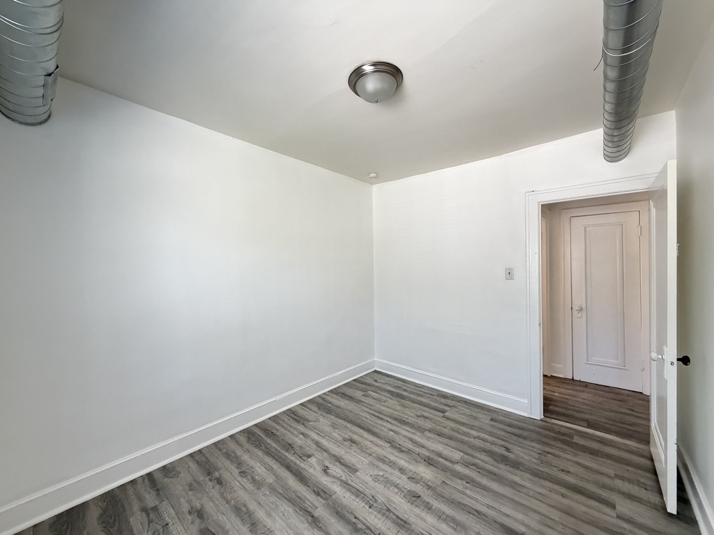 1605 N Mcvicker Street - Photo 18