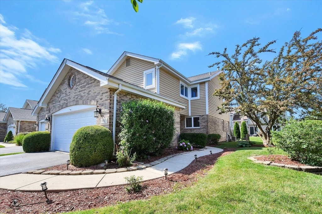 17323 Lakebrook Drive - Photo 0