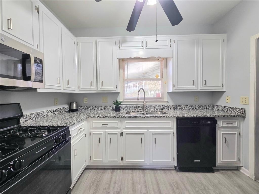 1426 Cambridge Common - Photo 2