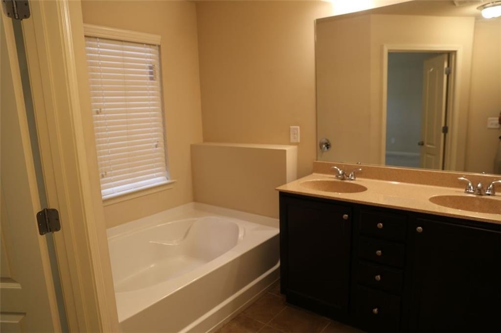 2654 Sardis Chase Ct - Photo 8