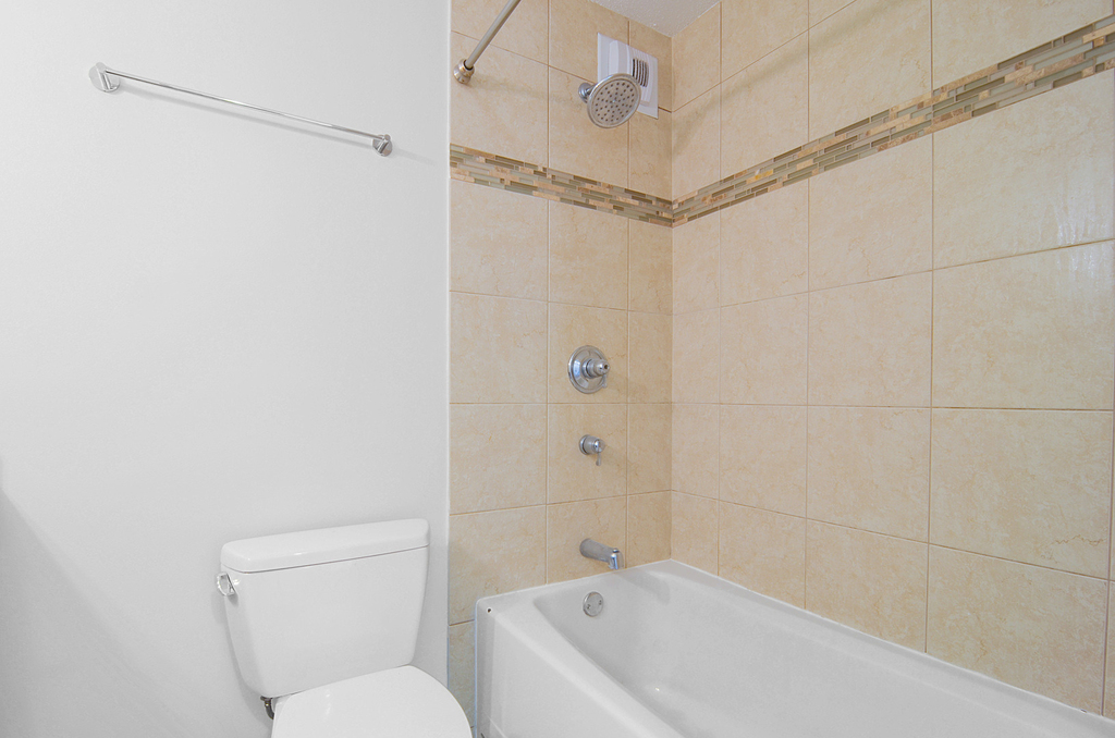 405 N Wabash Avenue - Photo 10