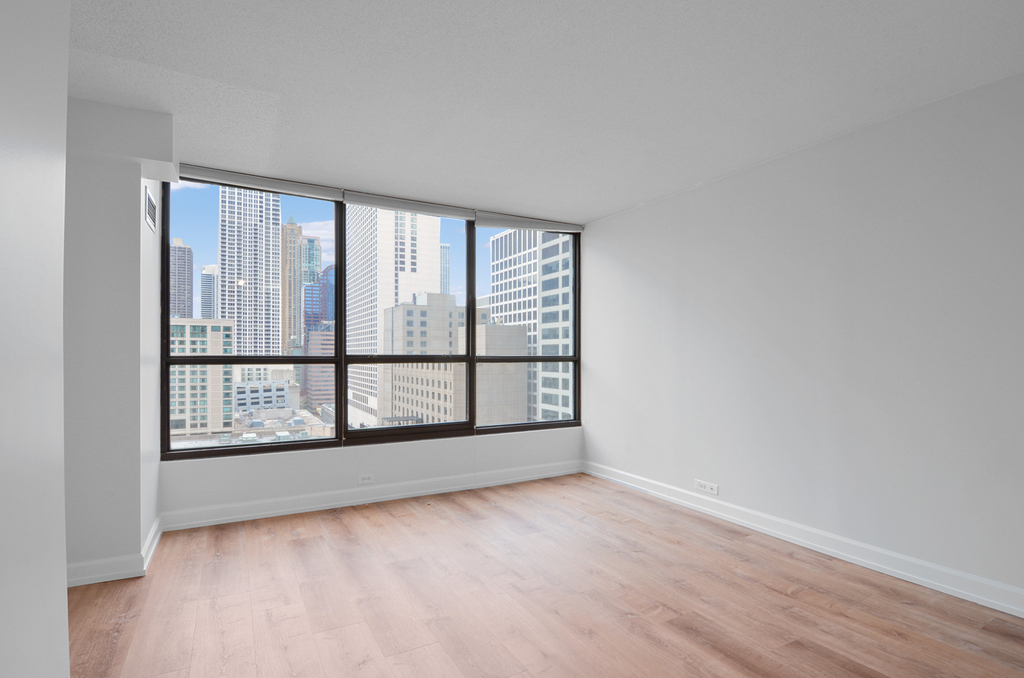 405 N Wabash Avenue - Photo 7