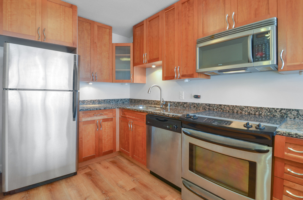 405 N Wabash Avenue - Photo 5