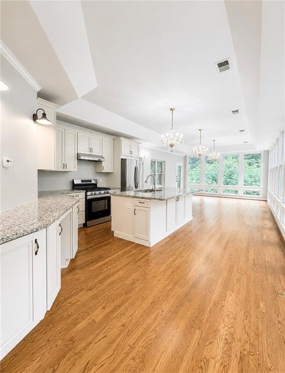 3235 Bentwood Close - Photo 38