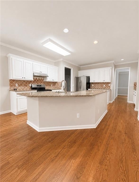 3235 Bentwood Close - Photo 14