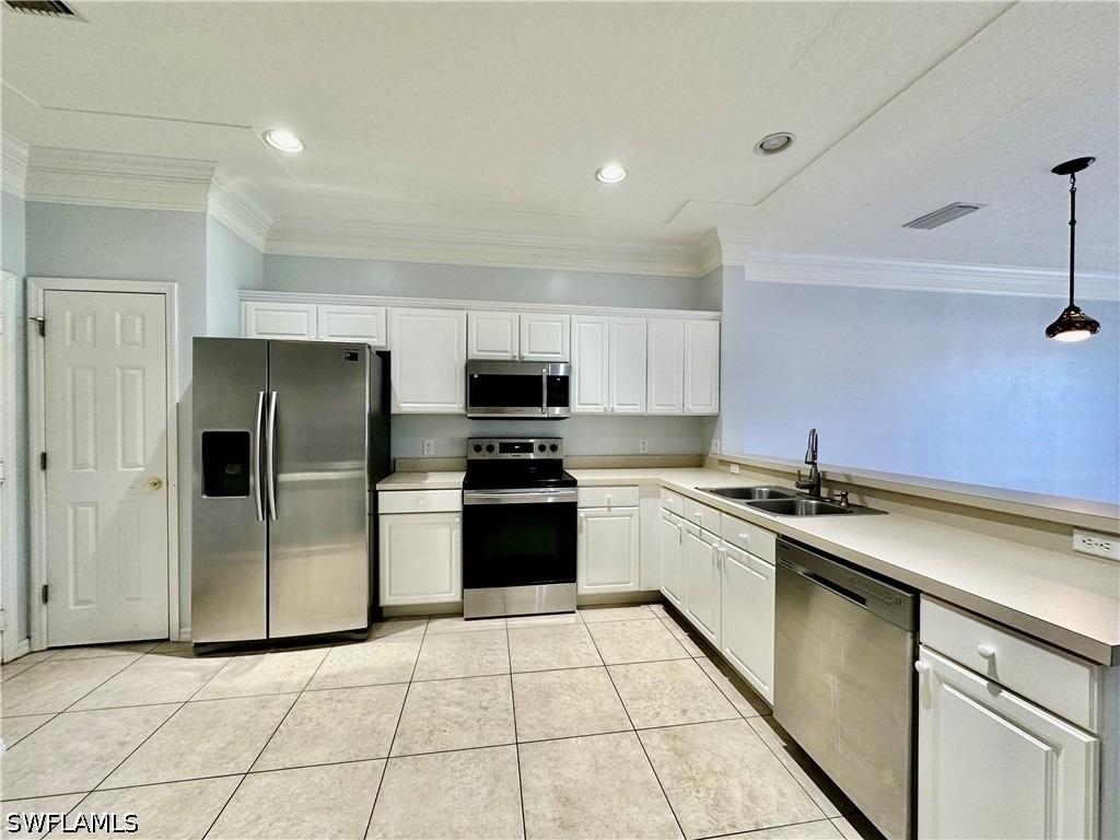 1164 Oxford Lane - Photo 10