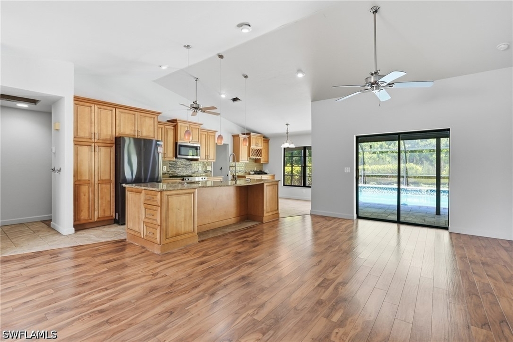 19028 Pine Run Lane - Photo 3