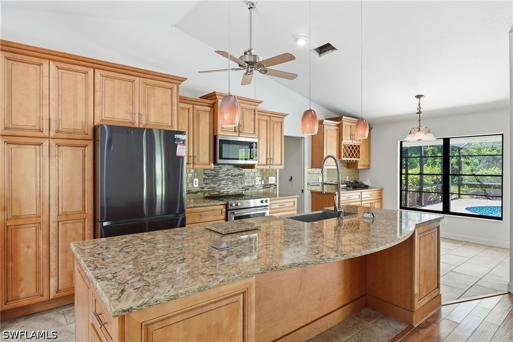 19028 Pine Run Lane - Photo 5