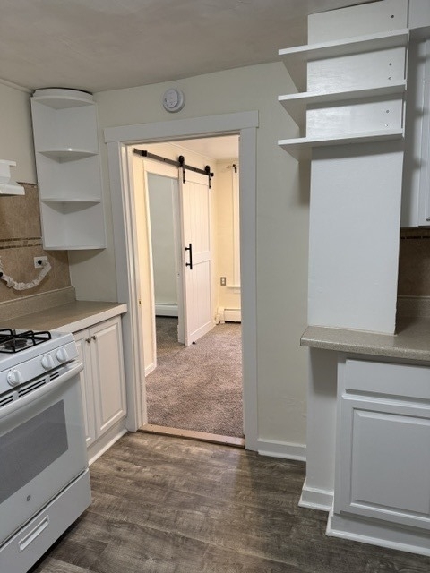 1608 Greenleaf Avenue - Photo 4