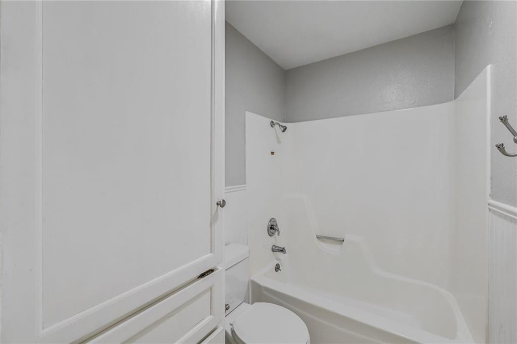 906 Cactus Dr - Photo 12
