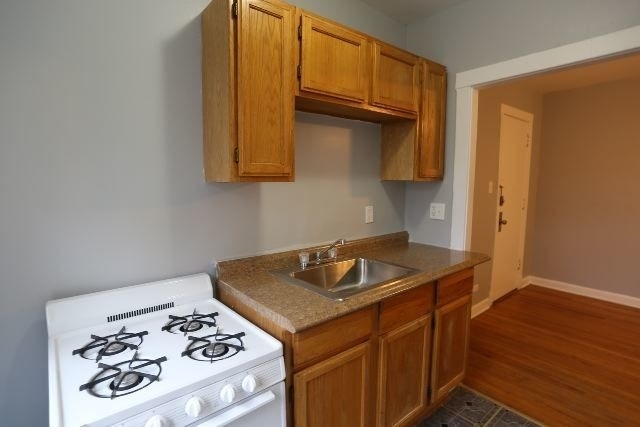 3263 W Wrightwood Avenue - Photo 3
