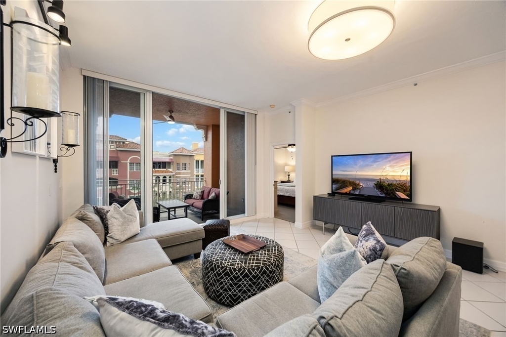 410 Bayfront Place - Photo 1
