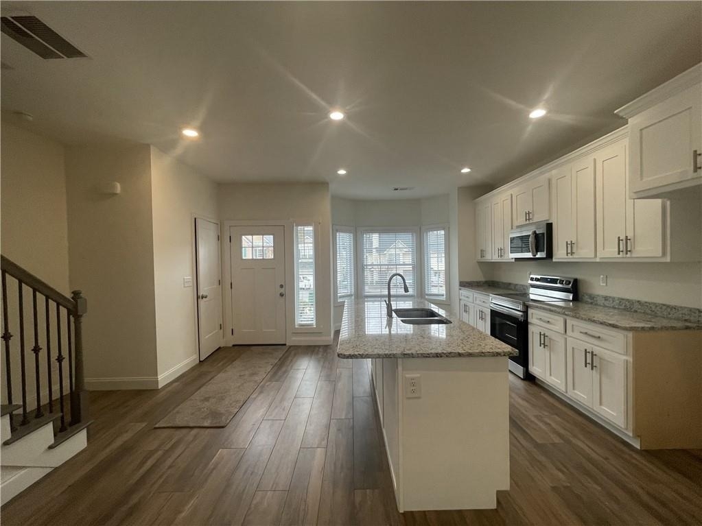 4034 Oak Glenn Drive - Photo 1