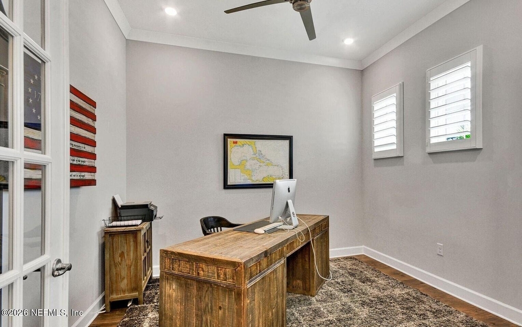 104 Marquesa Circle - Photo 4