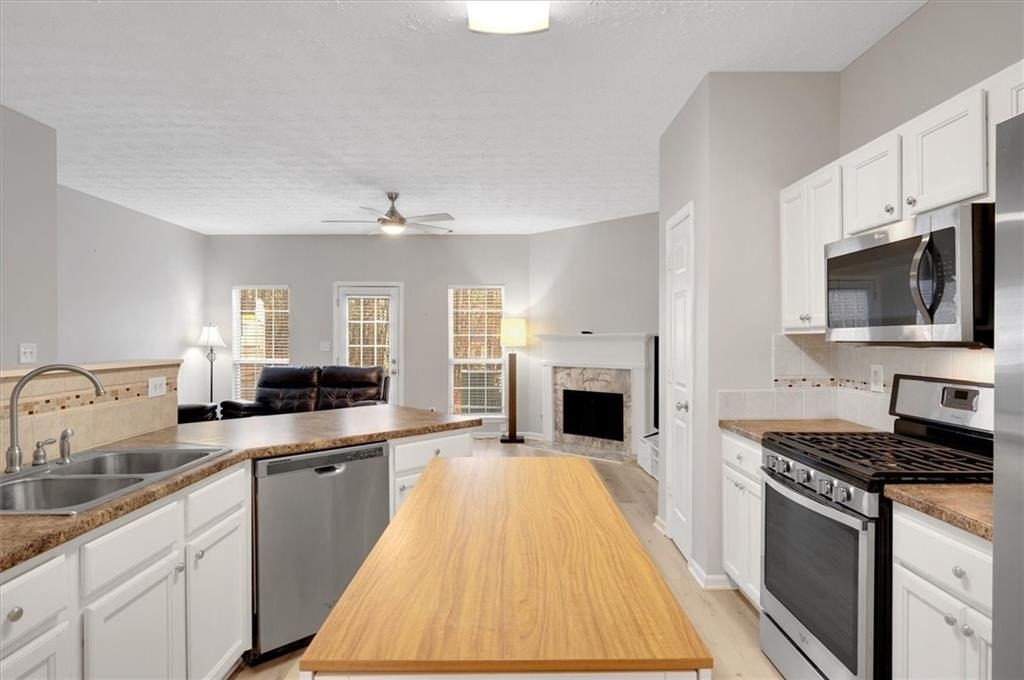 940 Tree Creek Boulevard - Photo 9