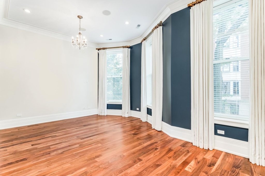 118 W Chestnut Street - Photo 9
