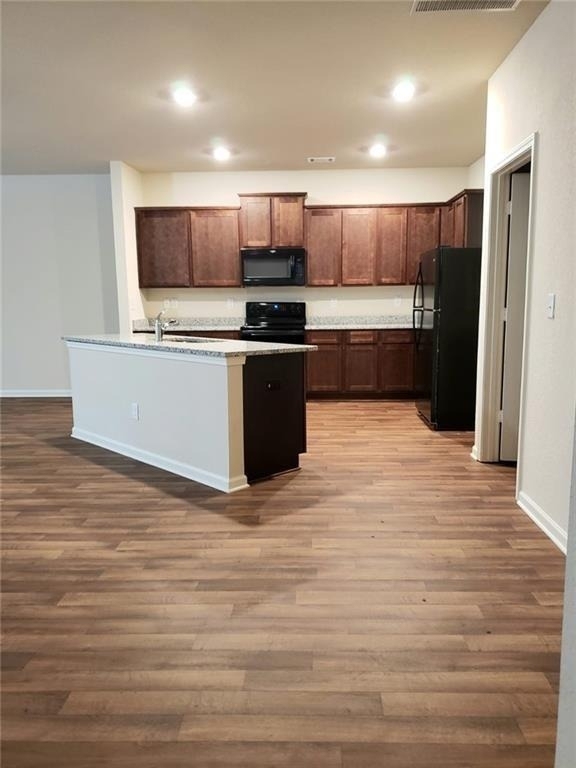 939 Independence Avenue - Photo 2
