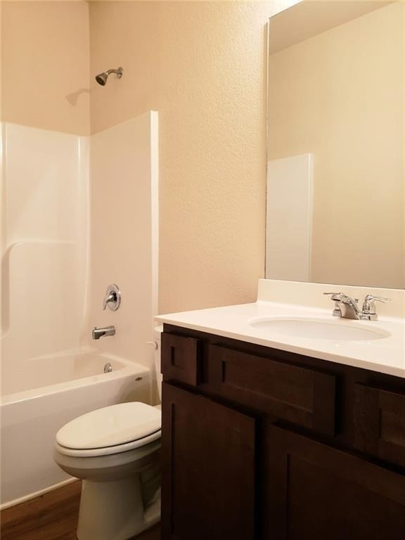 939 Independence Avenue - Photo 5
