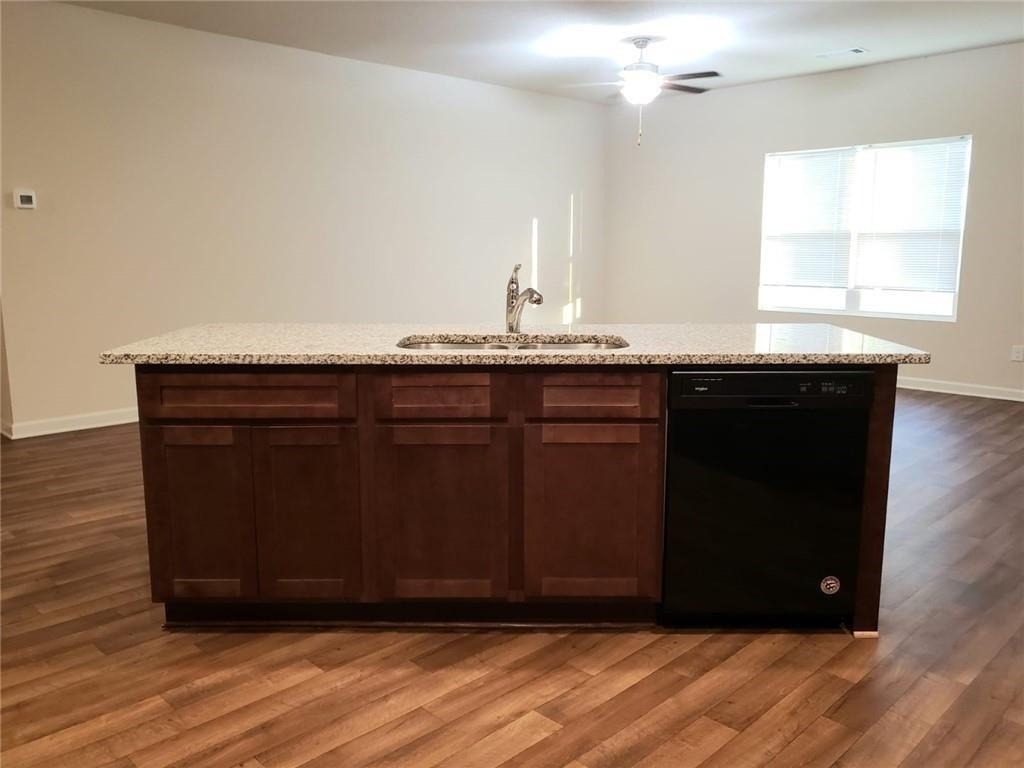 939 Independence Avenue - Photo 3