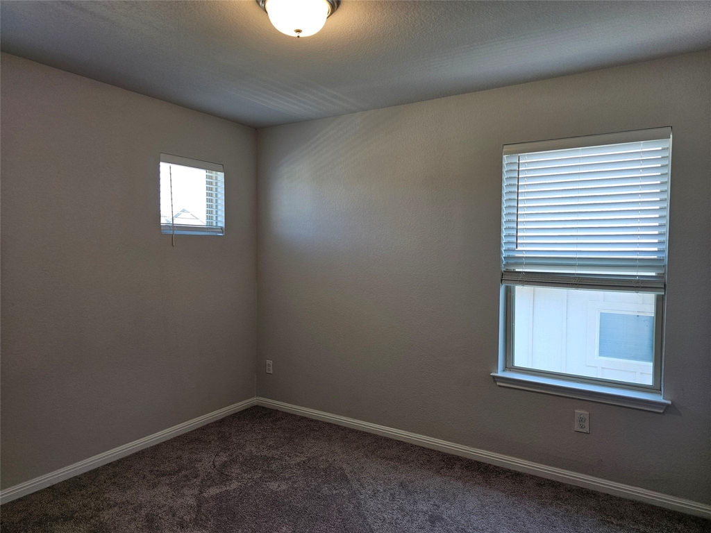 128 Munk Ln - Photo 8
