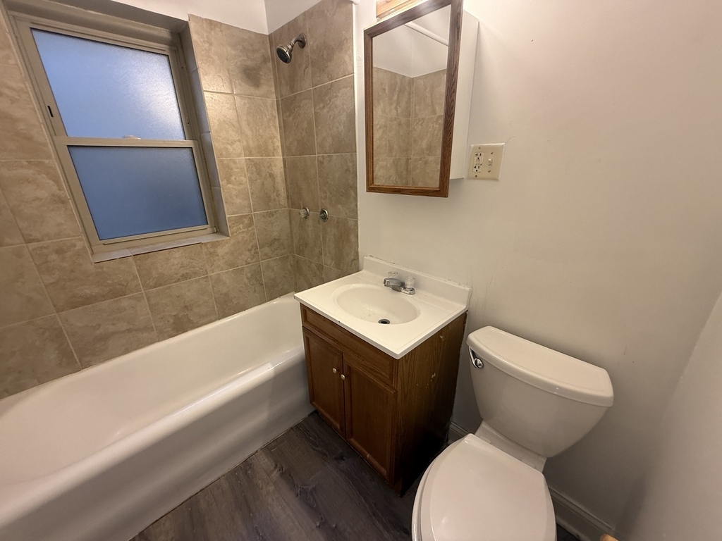 154 Des Plaines Avenue - Photo 11