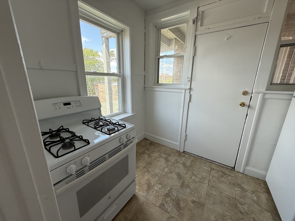 5910 W 26th Street - Photo 13