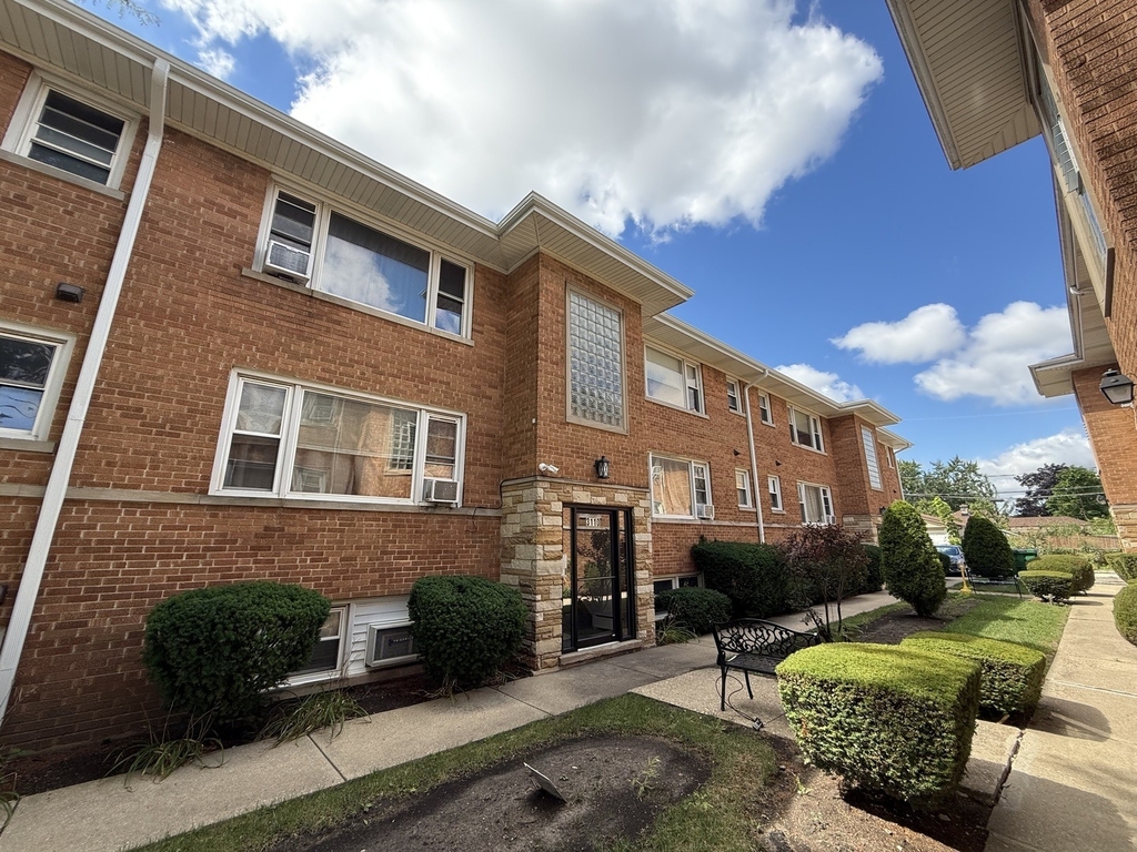 3110 Calwagner Street - Photo 0