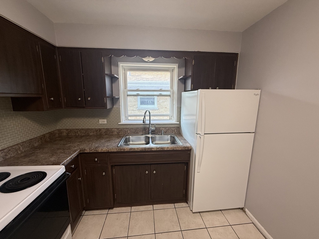3110 Calwagner Street - Photo 10