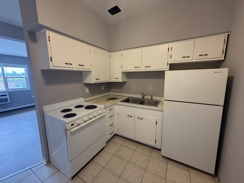 1213 N 34th Avenue - Photo 7