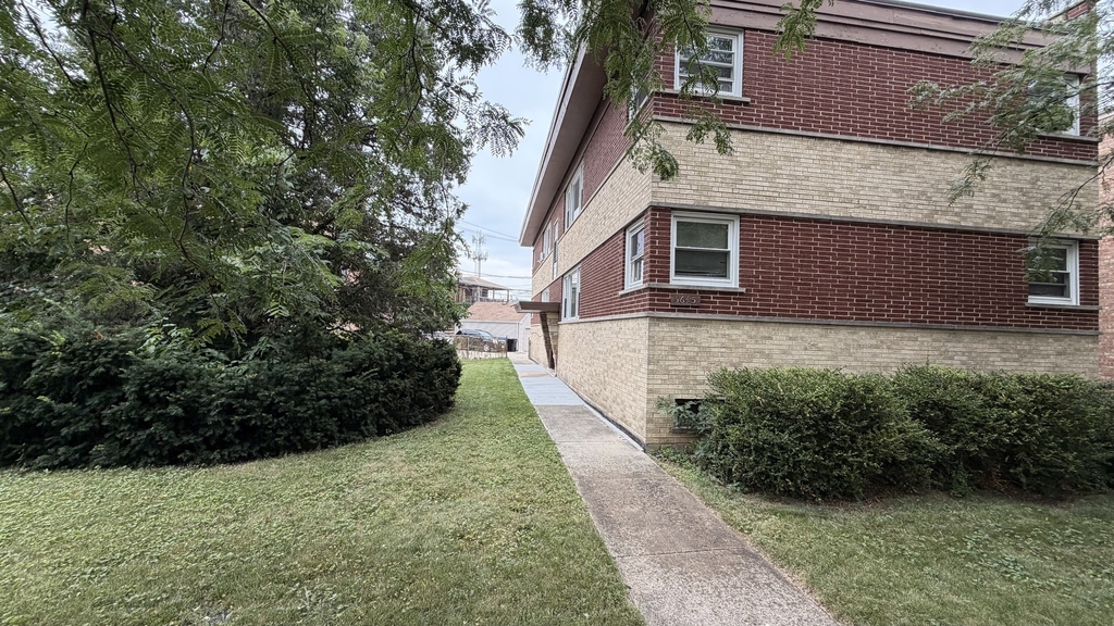 5645 N Central Avenue - Photo 9