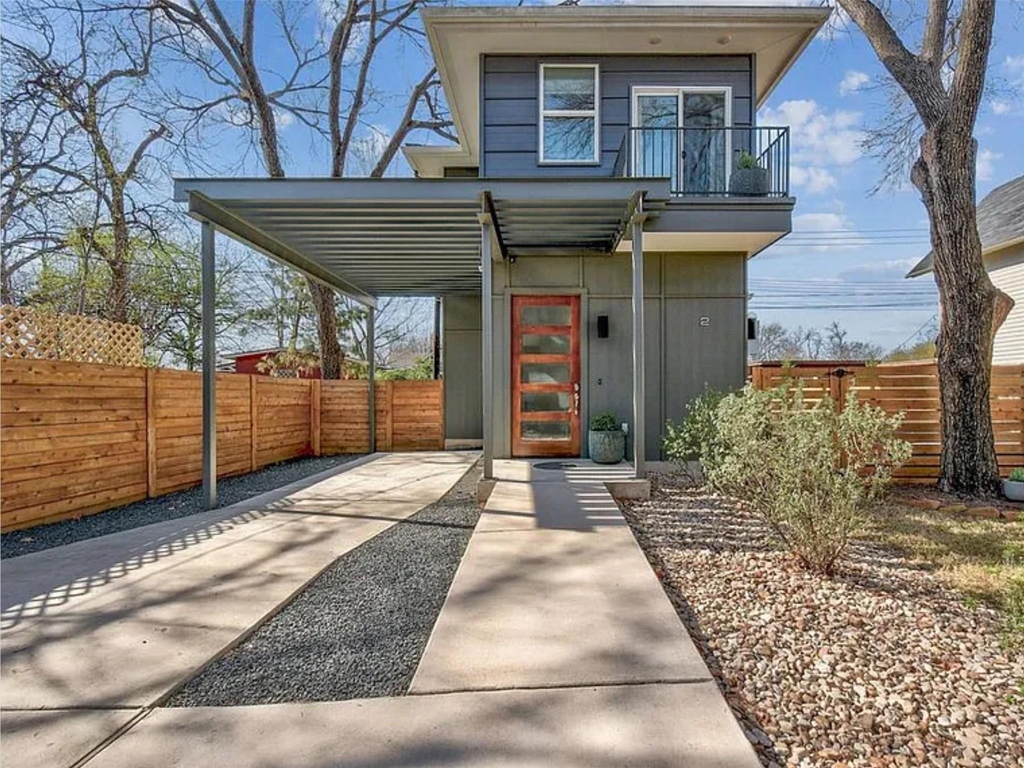 2709 E 3rd St - Photo 0