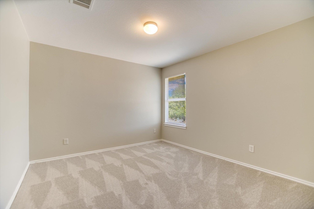 3303 Barksdale Dr - Photo 15