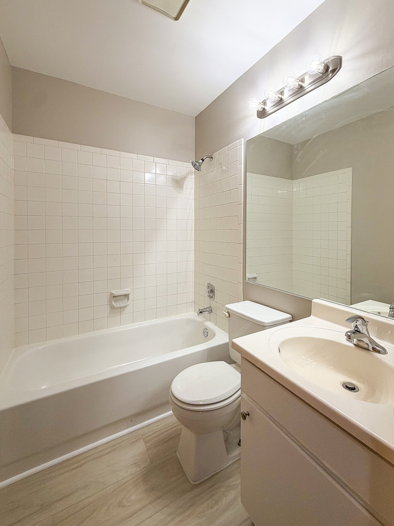 2615 Oakshire Court - Photo 12