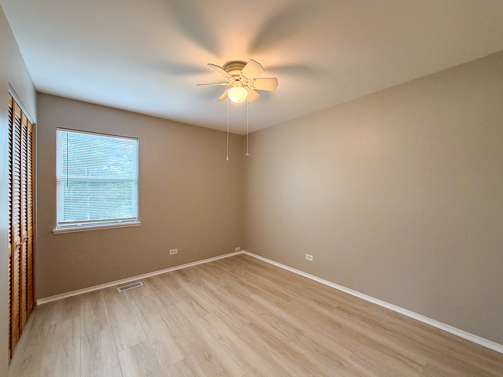 2615 Oakshire Court - Photo 9