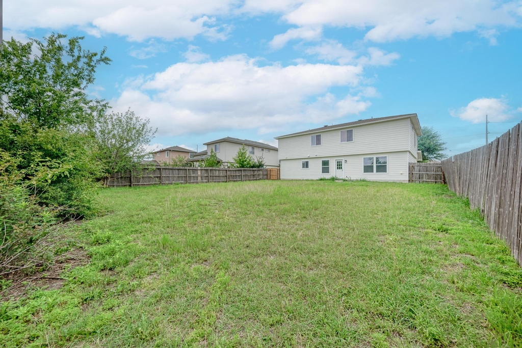 125 Holland St - Photo 37