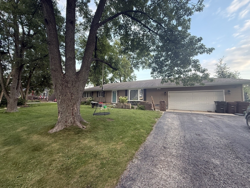 122 Gall Lane - Photo 0
